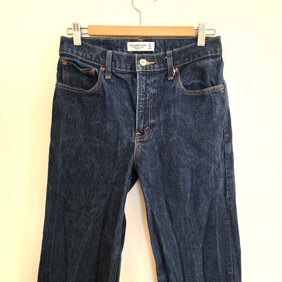 Abercrombie & Fitch The '90s Relaxed High Rise Jeans Dark Wash 27 4 - Picture 4 of 9